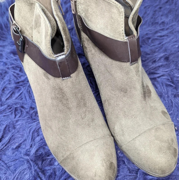 Ankle Boots by Carlos Santana - Picture 3 of 5